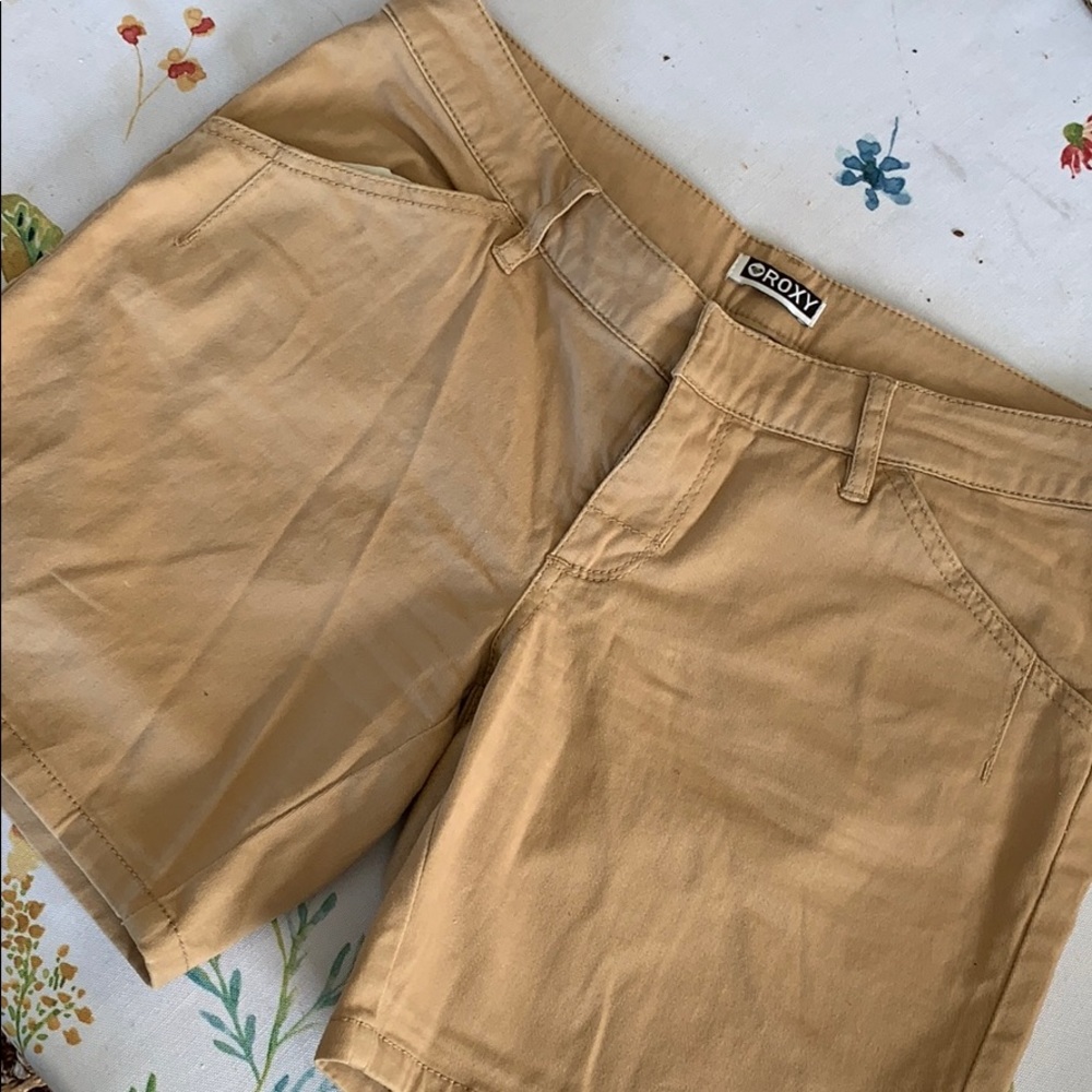 Tan Roxy Shorts